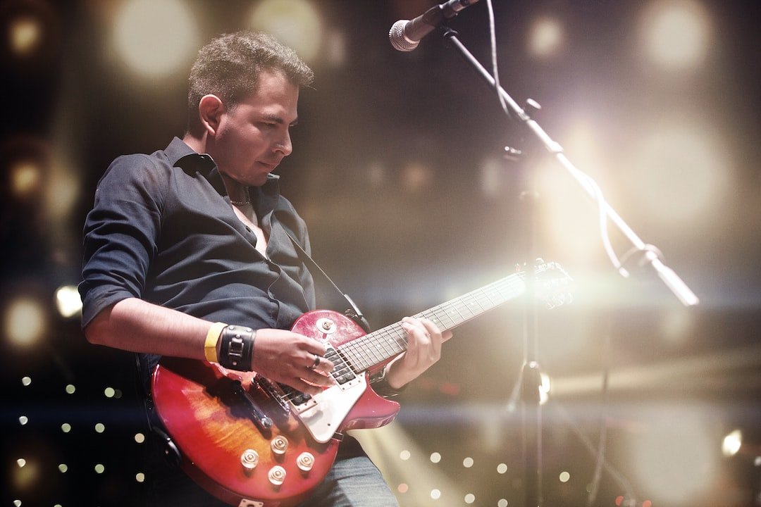 The Benefits of Leather Guitar Straps vs. Other Materials - StrapGraphics