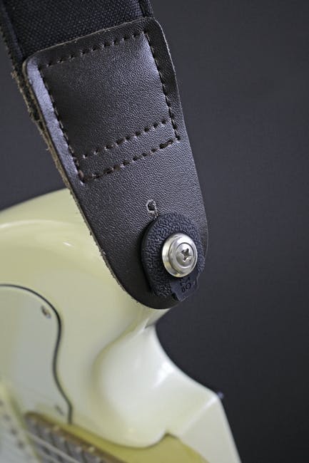 The Ultimate Guide To Cool Guitar Straps - StrapGraphics