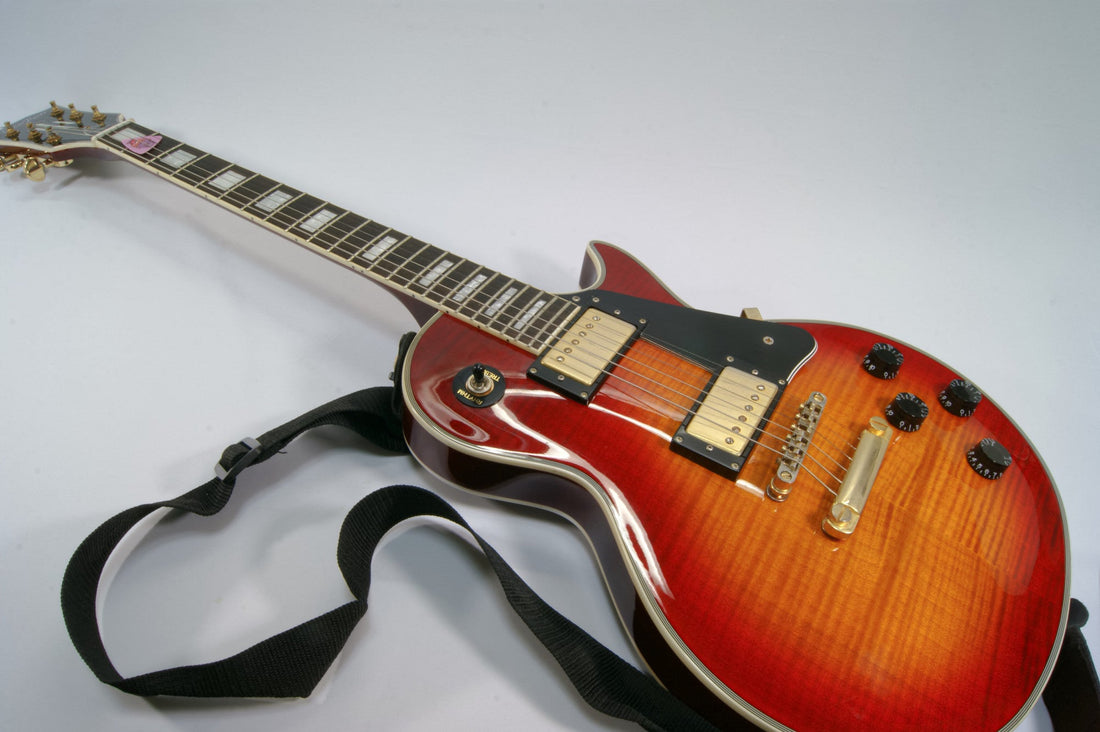 The Ultimate Player's Guide to Guitar Straps for Comfort and Performance - StrapGraphics